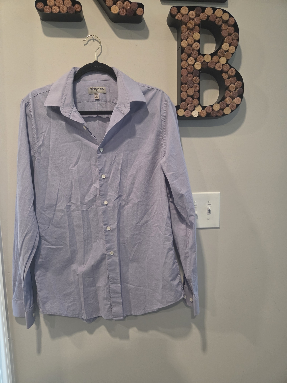 EXPRESS Men’s Slim Button-Up Shirt